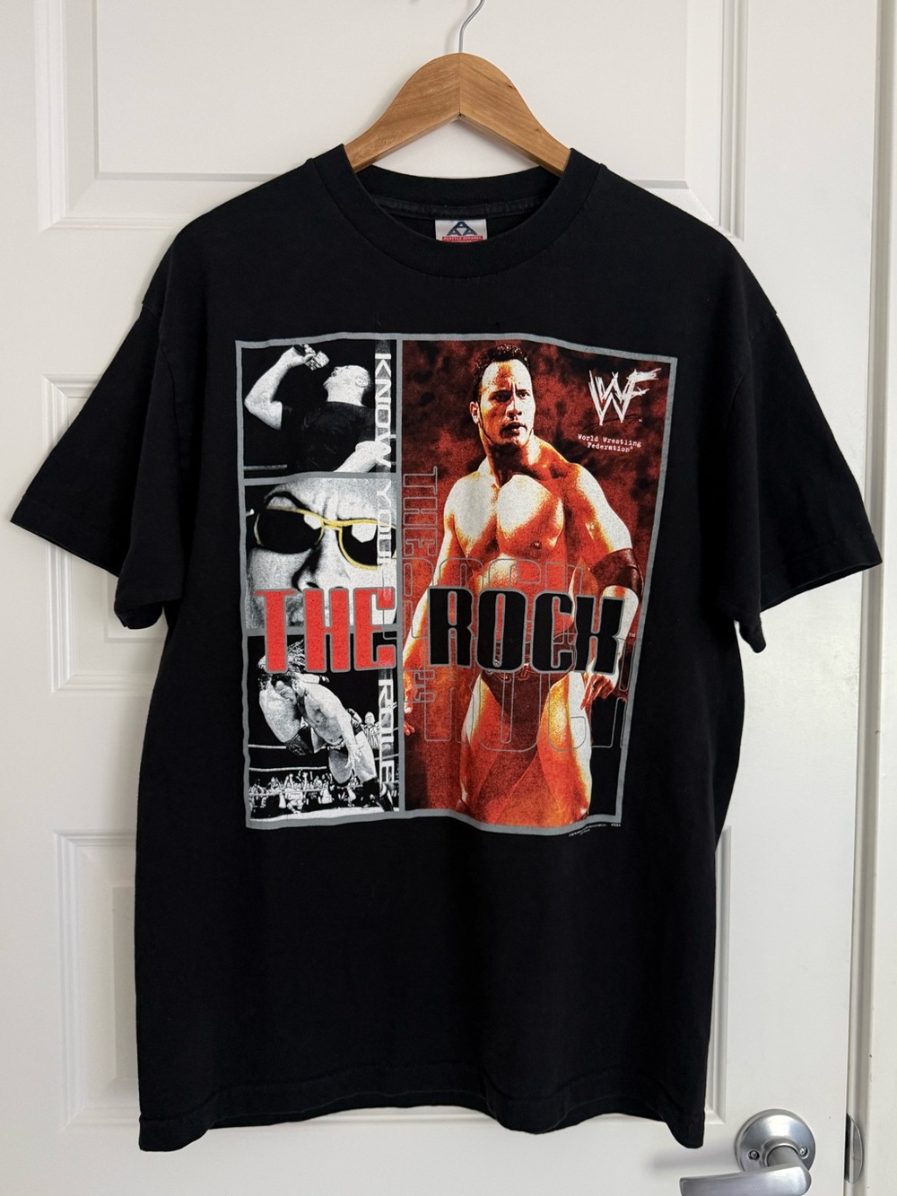 Vintage WWF The Rock Wrestling Shirt Layeth The Smacketh Down Mens Large WWE Y2K